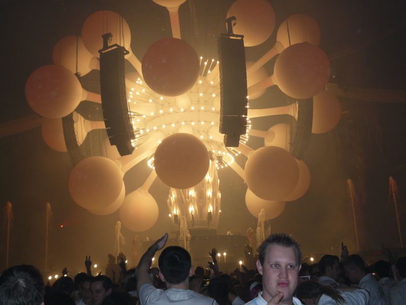 SENSATION - Středa 31. 12. 2008